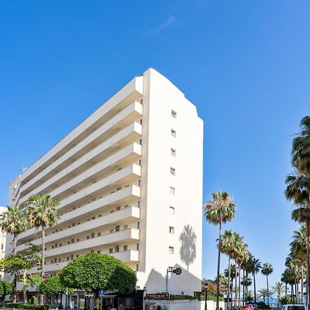 Beach Front Apartment With Pool Marbella Exterior photo